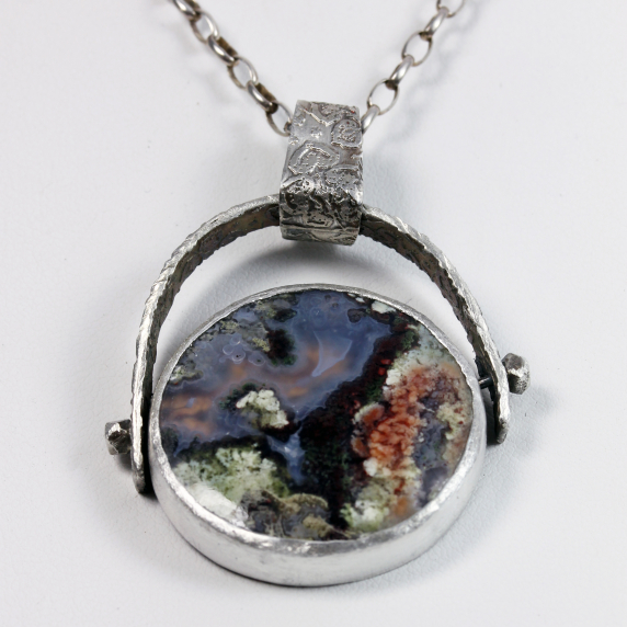 Swing Pendant